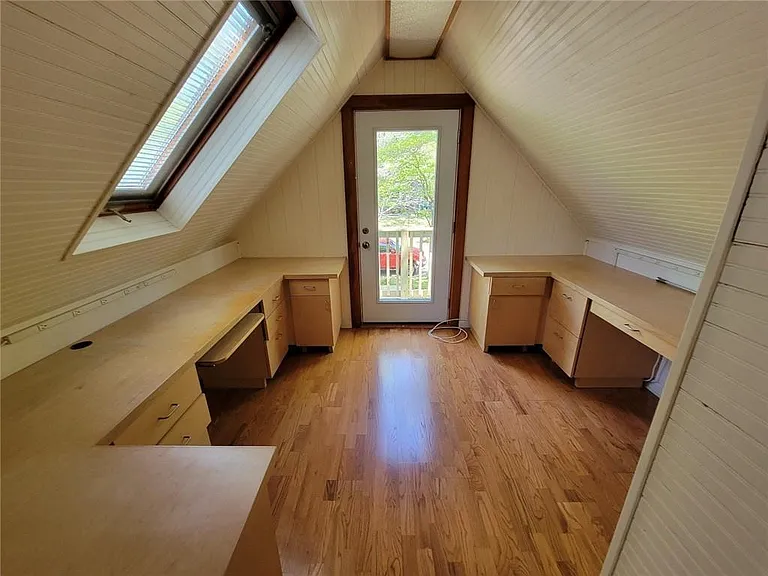 404 Emory Dr NE — Photo 23