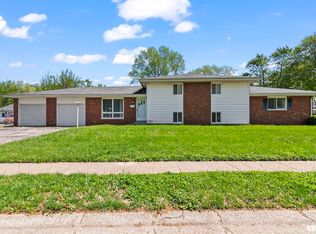 232 Dickinson Rd, Springfield, IL 62704