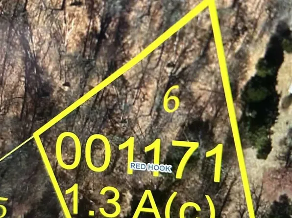 SUNRISE Drive, Red Hook, NY 12571