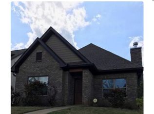 999 Starr Ct, Auburn, AL 36830