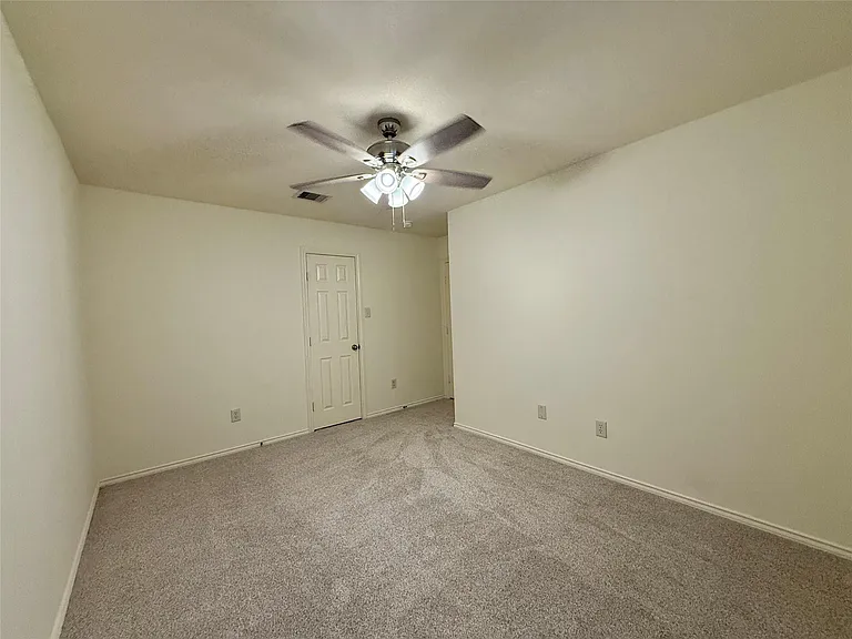 20622 Tulip Blossom Ct — Photo 30