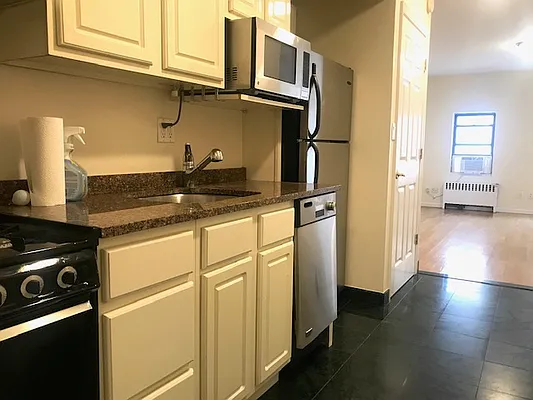 Rented by Oxford Property Group | media 24