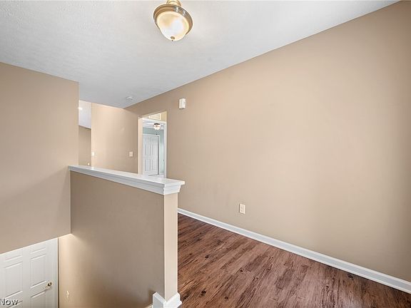 4th image of 37484 White Feather Ave