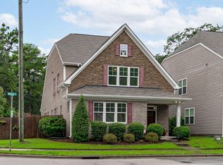 105 Bridge St, Fuquay Varina, NC 27526