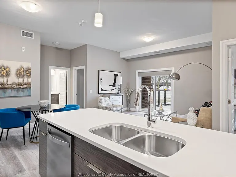11870 Tecumseh Rd E #511 — Photo 13