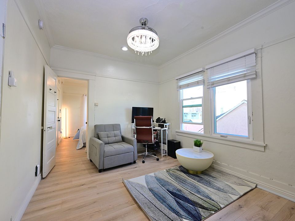 Extremely bright fully upgraded with ocean view from private balcony