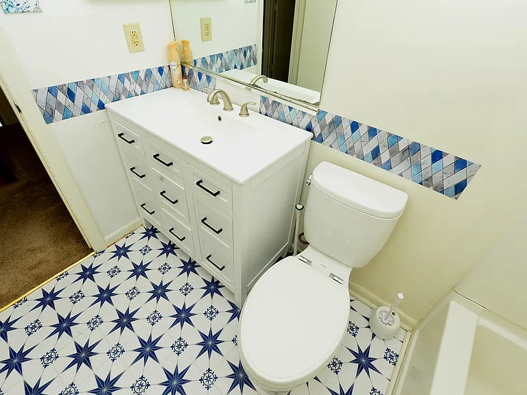 1548 Beachview Dr — Photo 24