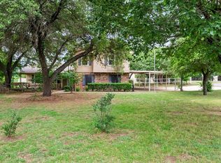 5225 Banks Rd, Fort Worth, TX 76140