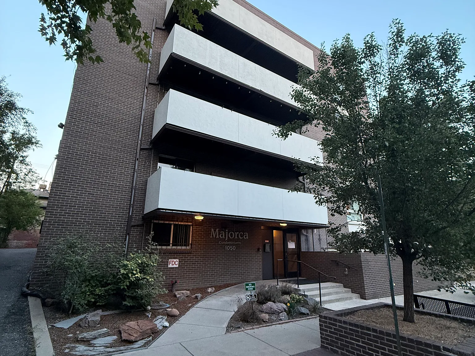 1 bed, 648 sqft, $1,850 — Photo 3