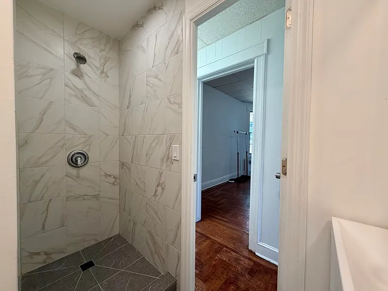 743 W Side Ave #2 — Photo 5