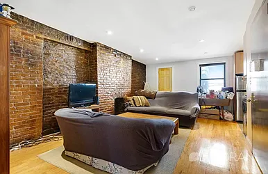 Rented by (Legacy) Elegran