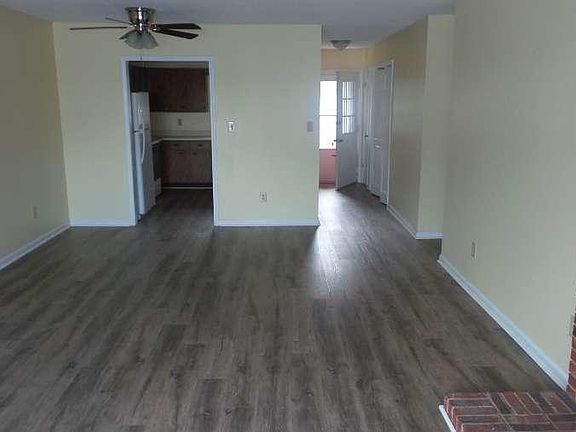 3rd image of 3905 Guardian Ave #H30