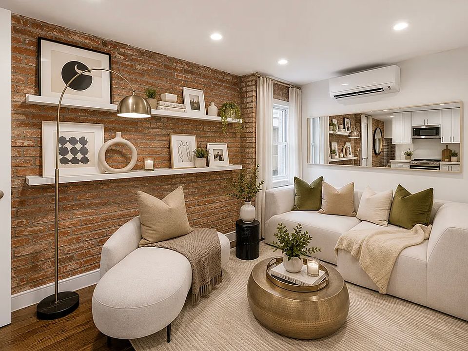 1st image of 35 Crosby St #5B