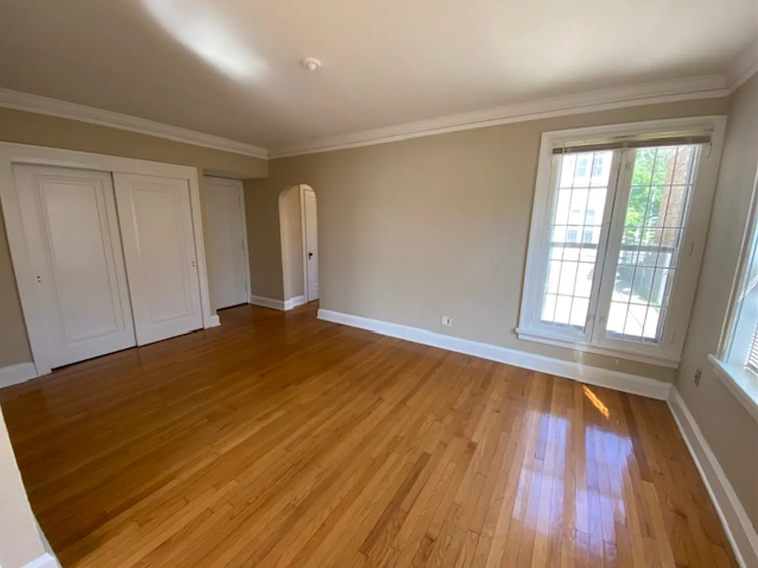 3817 N. Humboldt Ave — Photo 2