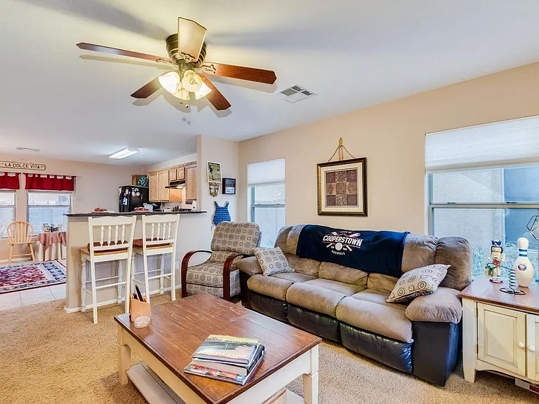 10829 W Mariposa Dr — Photo 3