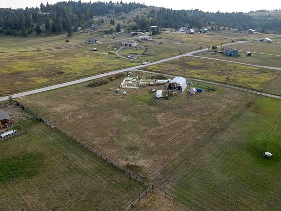 5th image of 35042 Caldbeck Ln