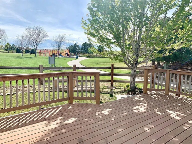9277 Melborne Ct — Photo 25