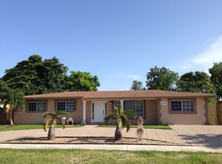 4600 NW 170th St, Miami Gardens, FL 33055