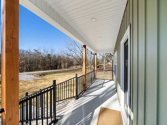 5th image of 19 Cadence Ct