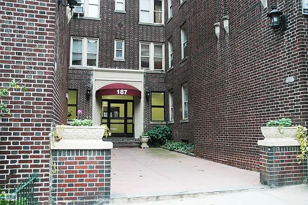 Rented by Brown Harris Stevens | media 1