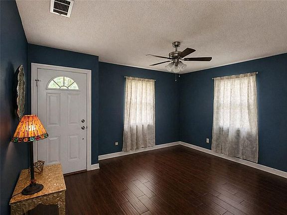 2nd image of 257 9th Ave