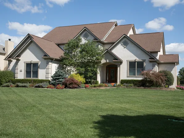 13658 Violet Meadows Blvd NW, Pickerington, OH 43147