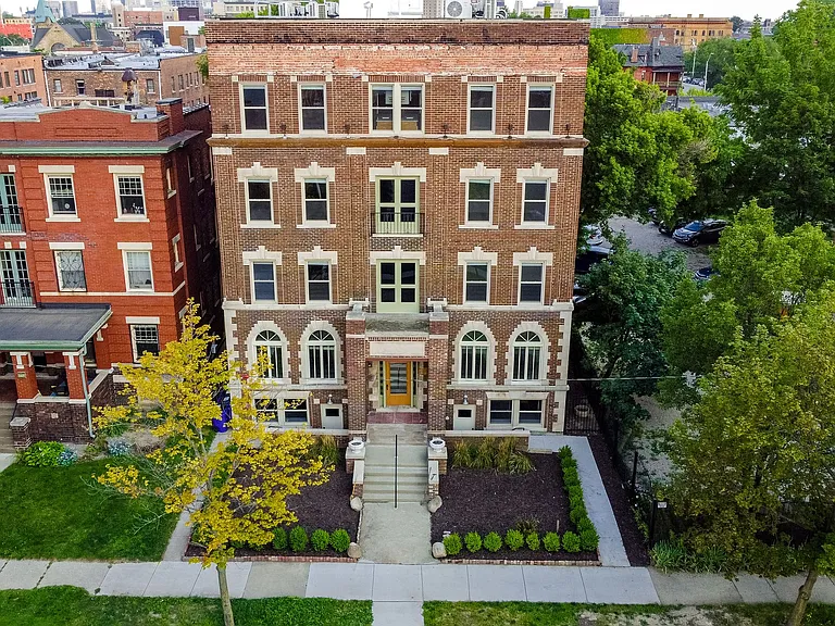 The Lindley — Photo 8