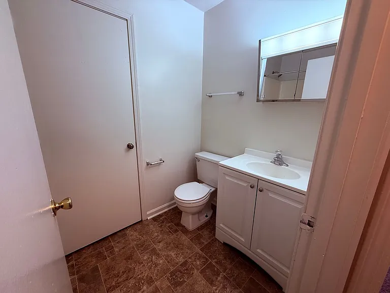 1407 Toms Creek Rd #17 — Photo 14
