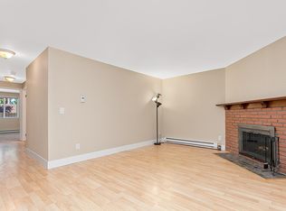 12528 NE 117th Pl APT E2, Kirkland, WA 98034