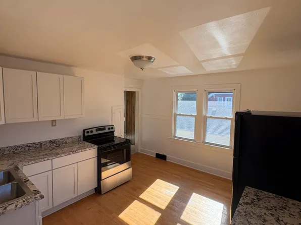 (undisclosed Address), Sheboygan City, WI 53081