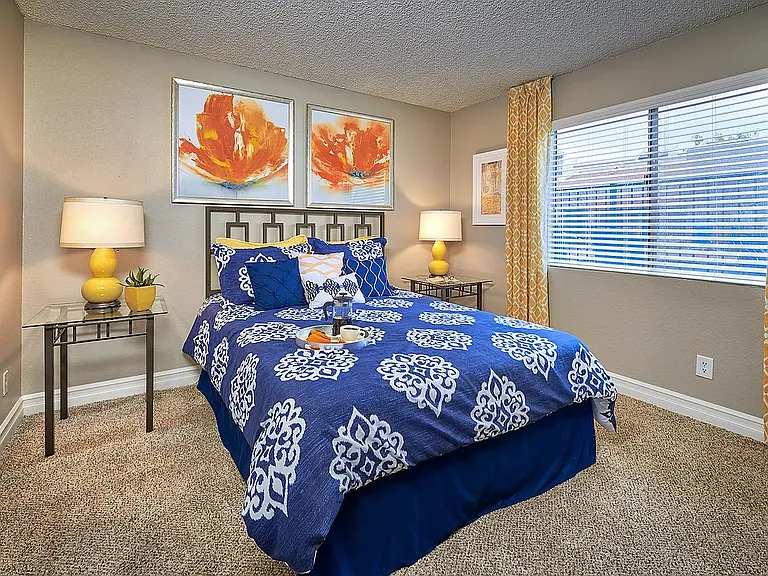 Spacious 1 Bedroom, 1 Bath, 756 Sq Ft