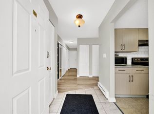 13275 70b Ave #104, Surrey, BC V3W7Z2