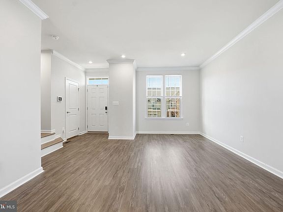 2nd image of 18179 Red Mulberry Rd