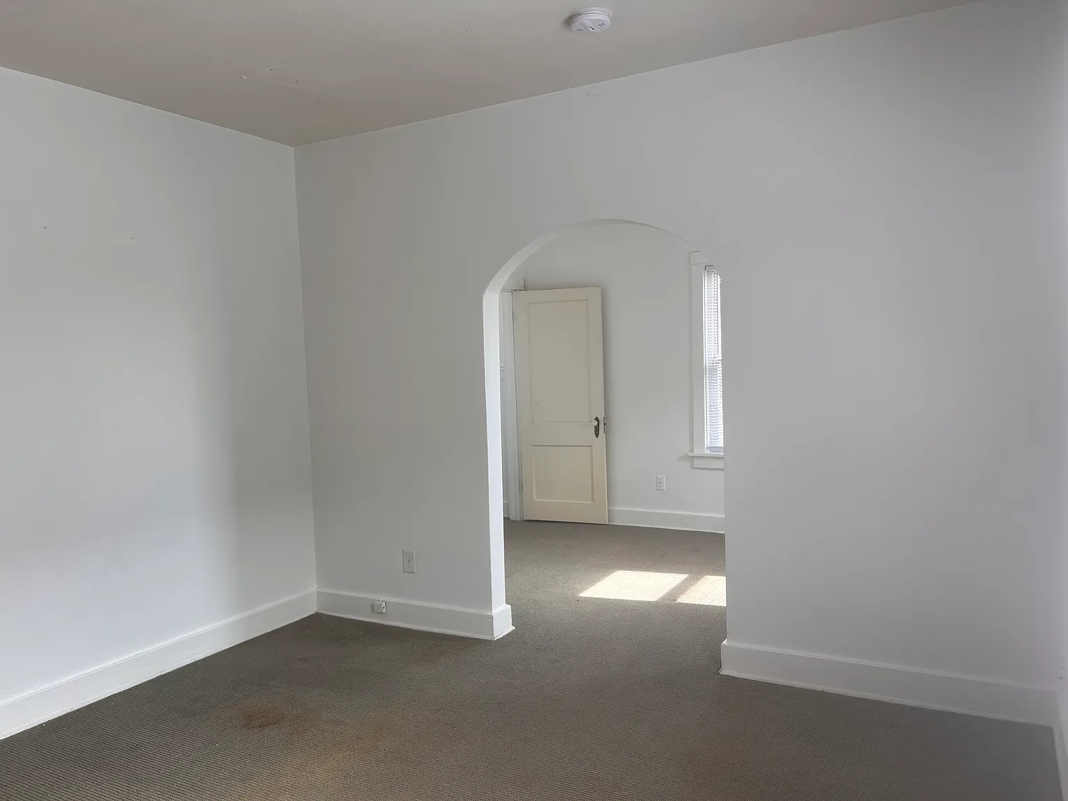 1 bed, 500 sqft, $700 — Photo 3