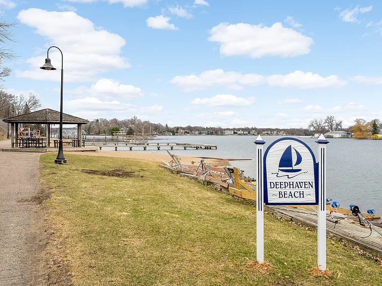 17790 Valley Cove Ct — Photo 29