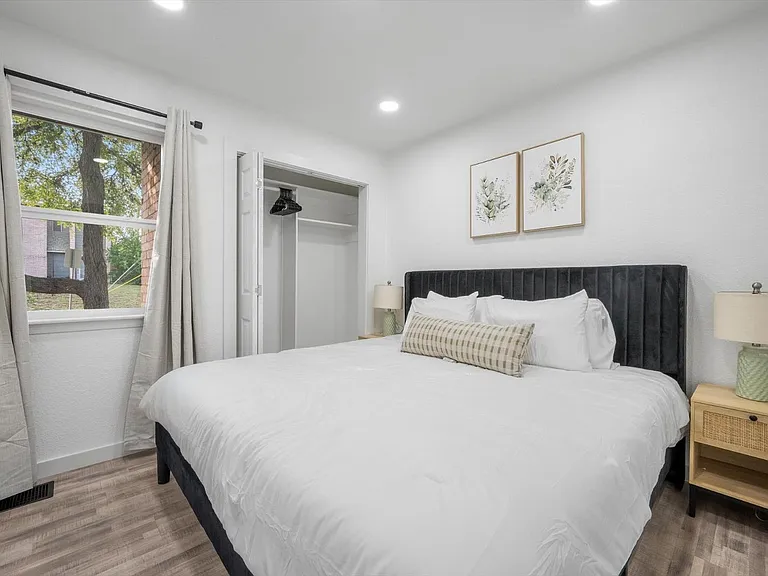 6413 Chimney Creek Cir #A-1 — Photo 11