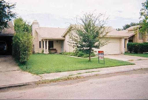 1st image of 9644 IVY BEND