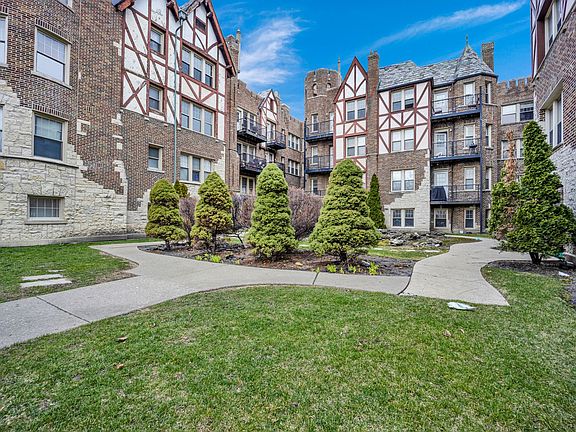 2nd image of 5717 N Kimball Ave APT 3S