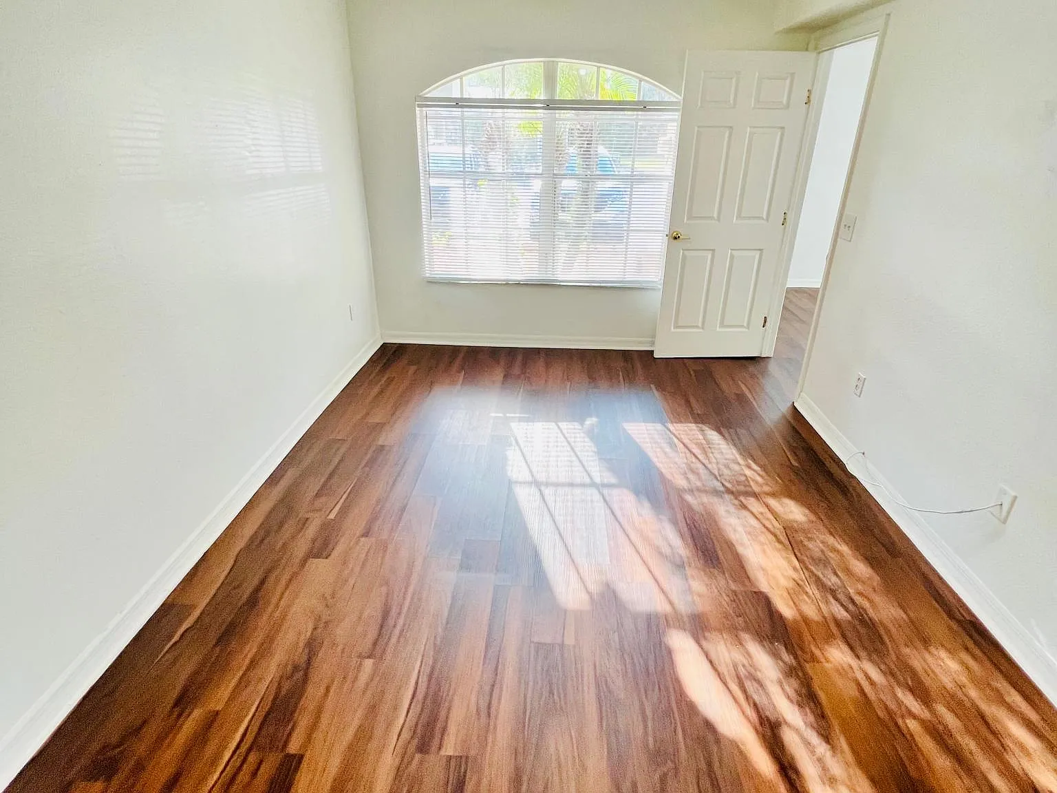 1 bed, 600 sqft, $925 — Photo 1