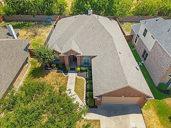 4th image of 5907 Lantern Ln