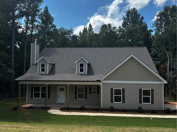 135 Lumby Ln, Covington, GA 30016