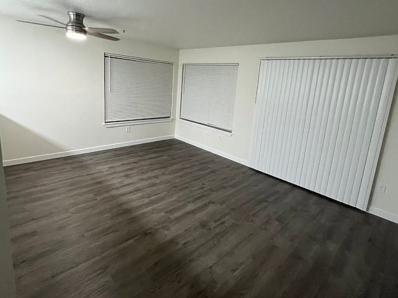 4th image of 1018 NE 112th St APT 203