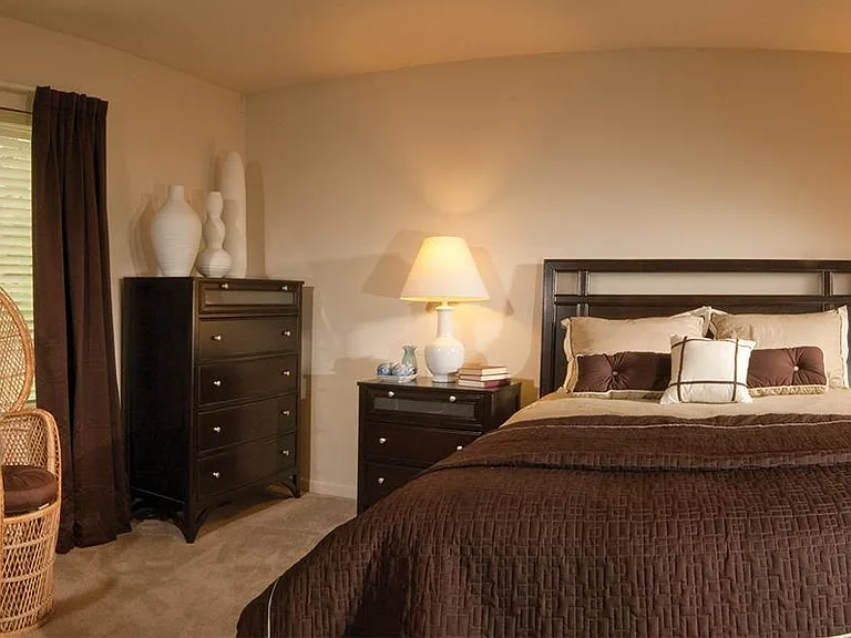 Queen's Purchase Apartments — Photo 7