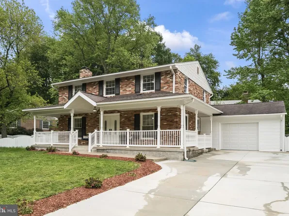 5219 Holden St, Fairfax, VA 22032