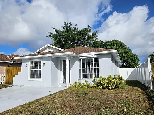 5665 Boynton Cove Way Photo 1