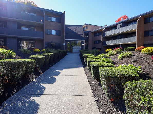 1000 Conestoga Rd #B-332