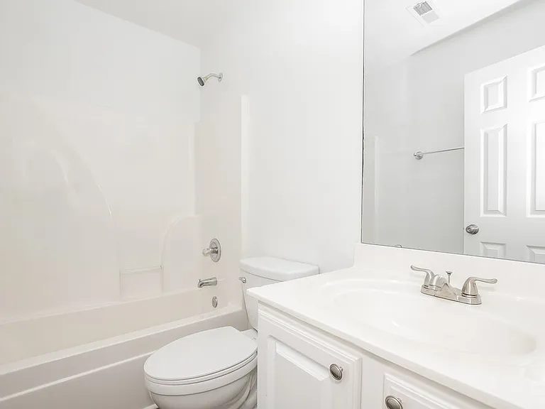 6423 Nevin Glen Dr — Photo 15