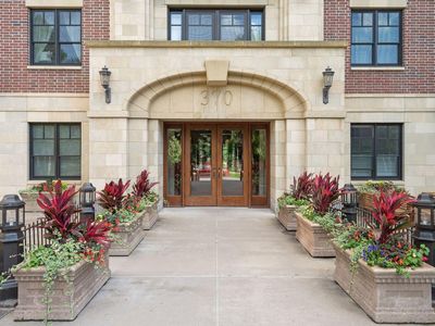 370 Marshall Ave APT 204, Saint Paul, MN, 55102