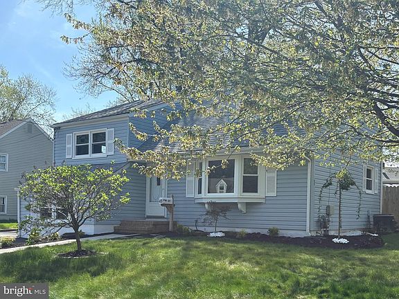 2nd image of 49 Miry Brook Rd
