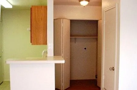 4807 Auburn Dr #B — Photo 7